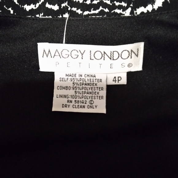Maggy London Petites Long Sleeve Midi Dress - Picture 7 of 7